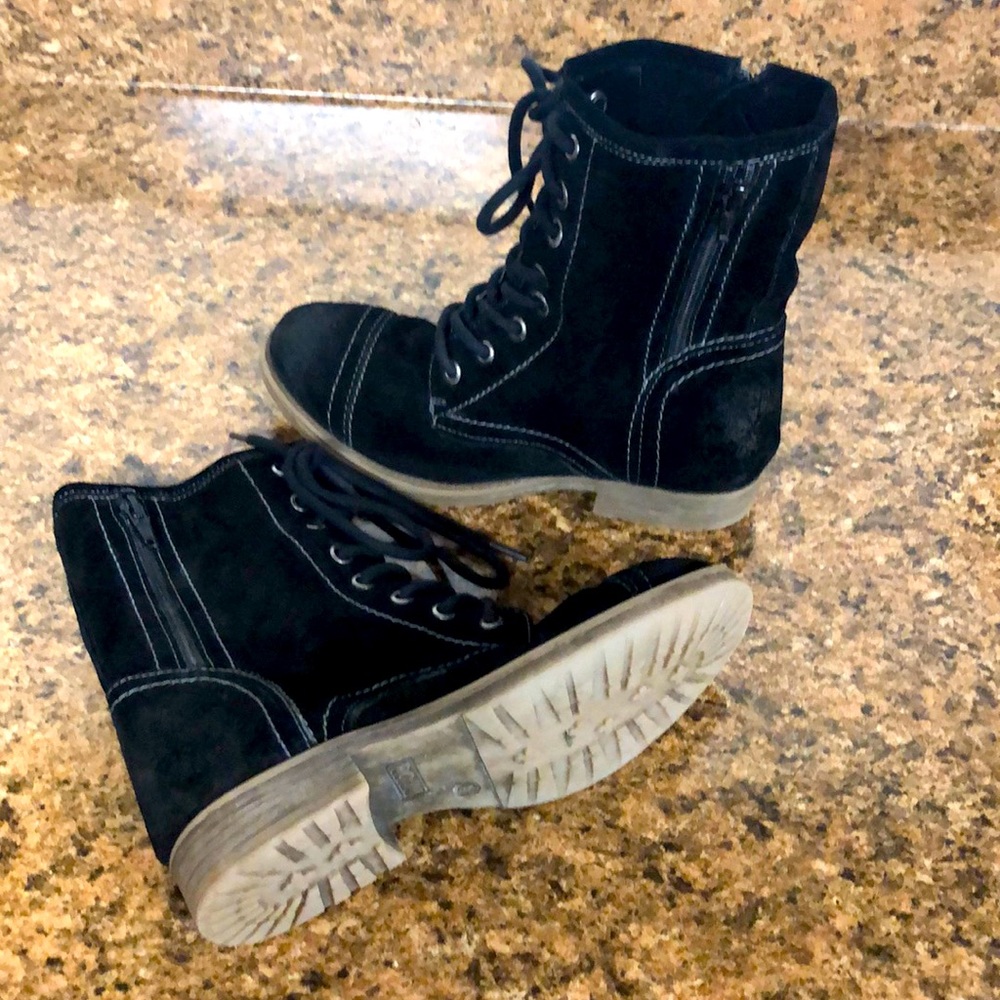 Roan suede biker boot